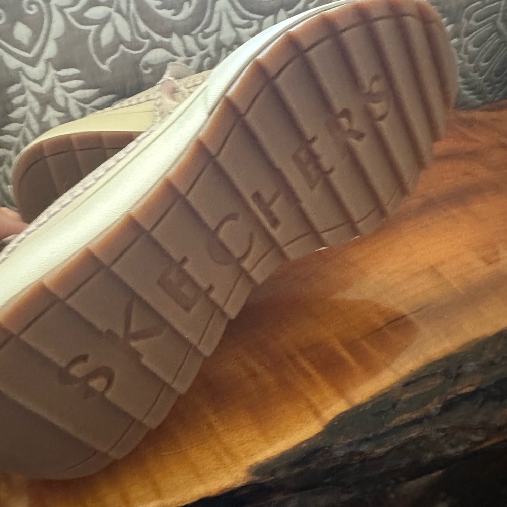 Skechers Women's Light Blue and Cream Sneakers - Picture 4 of 8